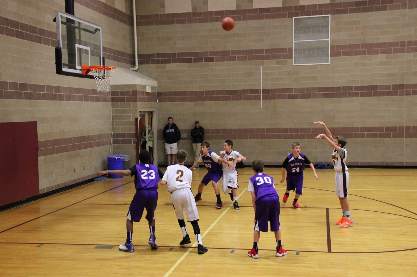 Kyle Wisniewski shooting a free throw for Golden against the Wildcats, January 2016